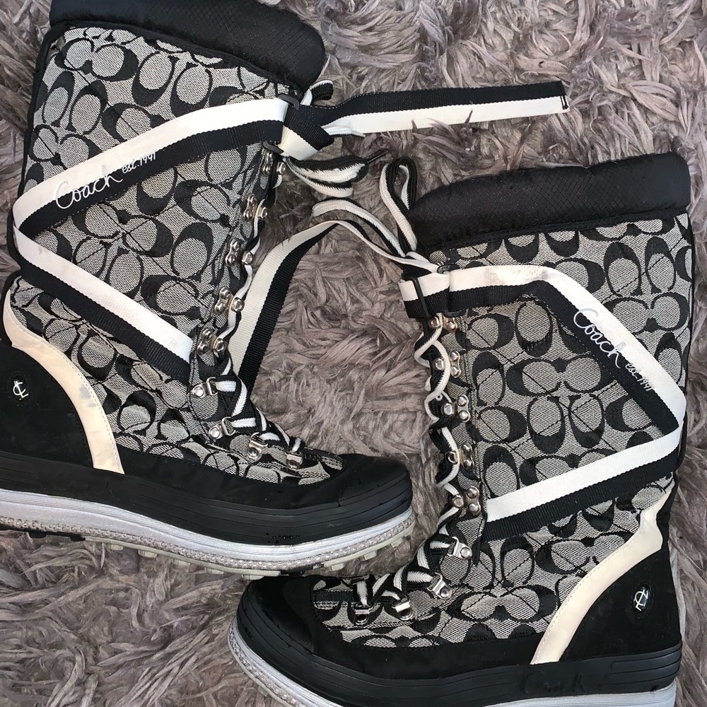COACH SNOW BOOTS “Marian” size 10